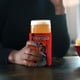 thumbnail image 4 of Vértigo Funda enfriadora de latas, aislante de bebidas para mantener frías o calientes, funda térmica plegable para latas, portabebidas reutilizable, 4 of 6