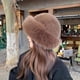 thumbnail image 4 of Gorro de piel sintética para mujer, estilo cosaco ruso, de invierno, peludo, cálido y esponjoso., 4 of 5