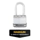thumbnail image 2 of Padlock Master Lock M1XTLF Magnum Heavy Duty, paquete de 2 unidades con llave, 2 of 6