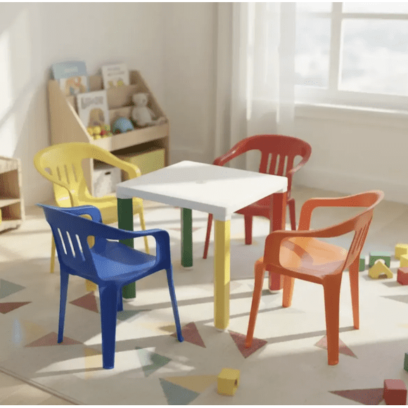 Mesa Plástica Infantil + 4 Sillas Multiuso Desmontable Niños