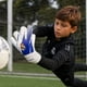 thumbnail image 4 of Guantes Arquero Nino Real Madrid DRB Futbol, 4 of 9