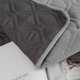 thumbnail image 3 of Manta impermeable Ameritex para muebles y mascotas, 3 of 3
