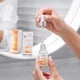 thumbnail image 2 of Sérum facial Victoria Beauty Hyaluron+ Iluminador 20 ml, 2 of 7