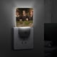 thumbnail image 4 of Harry Potter Luz nocturna LED con sensor de anochecer a amanecer para dormitorio, baño, pasillo, escaleras - Lámpara LED nocturna de enchufe, 0.5W - 1 pieza, 4 of 6