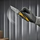 thumbnail image 2 of Cuchillo Plegable Con Dientes de Sierra Dewalt DWHT10994, 2 of 8