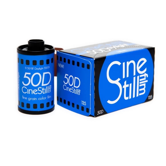 Película CineStill 50D 36 exposiciones con código DX a color