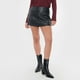 thumbnail image 2 of Short Mujer Ecocuero Color Negro Corona, 2 of 5