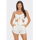 thumbnail image 1 of Conjunto de Top Corto con Lazo Grande en la Parte Delantera, Tirantes Ajustables y Lazo Retorcido, y Shorts con Cintura Elástica Fruncida, Color Blanco (para Mujer), 1 of 5