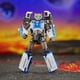thumbnail image 3 of Figura de juguete Transformers TRA GEN Legacy EV Deluxe Strong ARM, 3 of 8