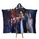thumbnail image 1 of Riverdale Manta Capa con Capucha Anti-Bolitas, Manta de Lana Ártica Suave, Manta Portátil de Felpa Ligera y Lujosa, Poncho para Siesta en Casa y Oficina, 100*130cm, 1 of 6
