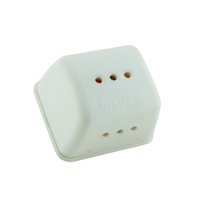 Enchufe Triple Sobrepuesto Marfil - Rema