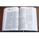 thumbnail image 5 of Biblia Zondervan Thinline de letra gigante con cubierta de cuero suave, 5 of 5