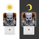 thumbnail image 3 of Payaso Pennywise Luz nocturna LED con sensor de anochecer a amanecer para dormitorio, baño, pasillo, escaleras - Lámpara LED nocturna de enchufe, 0.5W - 1 pieza, 3 of 6