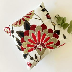 Homestore - Cojín Bordado 45X45 Cm Flor Roja