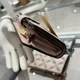 thumbnail image 2 of Cartera Michael Kors Bifold Mediana Cuero Crossgrain Powder Blush, 2 of 3