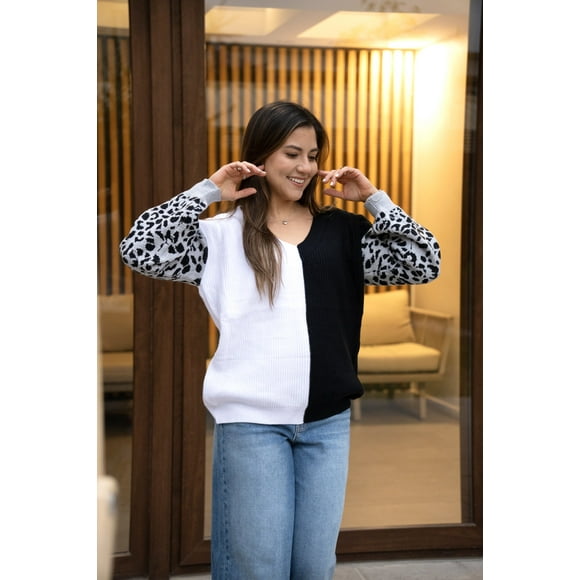 sweater polerón blanco y negro animal print - MM SHOP