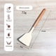 thumbnail image 2 of Espátula de silicona resistente al calor con mango de madera, cuchara antiadherente para cocinar, juego de utensilios de cocina de silicona, 2 of 6