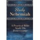 thumbnail image 1 of Estudio de Nehemías: Un estudio bíblico práctico sobre la perseverancia (Estudia y Obedece), 1 of 1