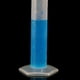 thumbnail image 3 of Probeta graduada de plástico de 50 ml con escala azul para líquidos, apta para laboratorios., 3 of 5