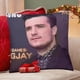 thumbnail image 4 of Josh Hutcherson Fundas de almohada de terciopelo con tema, regalos de funda de almohada, decoración para el hogar, cojín de lanzar, regalo de cumpleaños para fans y parejas. 45cm x 45cm., 4 of 6