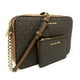 thumbnail image 2 of Cartera + Monedero Michael Kors Crossbody Grande Café, 2 of 3