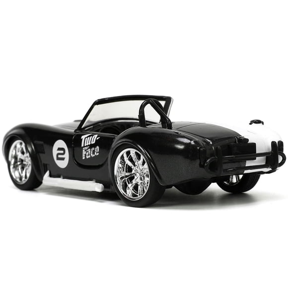 Auto de colección Die-cast Jada DC Comics Shelby Cobra 427 SC 1965 a escala 1:32 con figura