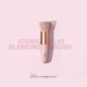 thumbnail image 2 of Brush THE GOOD MINERAL Iconic Flat Blend para polvos sueltos, 2 of 7
