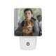 thumbnail image 1 of Los Poderes Curativos de Dude Luz nocturna LED con sensor de anochecer a amanecer para dormitorio, baño, pasillo, escaleras - Lámpara LED nocturna de enchufe, 0.5W - 1 pieza, 1 of 6