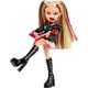 thumbnail image 2 of Muaeca Bratz Pop Starz Cloe con Guitarra y Accesorios, 2 of 3