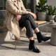 thumbnail image 2 of Botín Romano Cuero Slip On Negro, 2 of 6