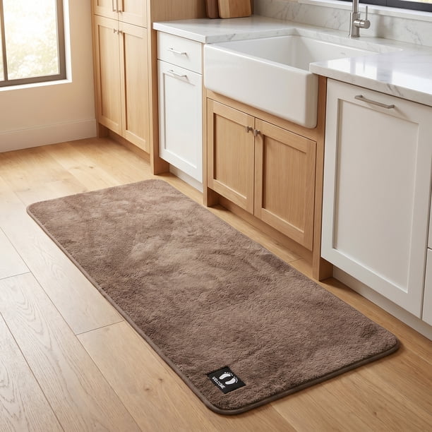 REGALWOVEN Alfombras y Tapetes de Cocina Lavables, Alfombra de Cocina Absorbente Antideslizante de Poliéster, Alfombra Moderna de Color Sólido Marrón 47" x 20"