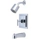 thumbnail image 1 of Grifo para tina y regadera Kingston Brass Claremont, cromo pulido, 1 of 2