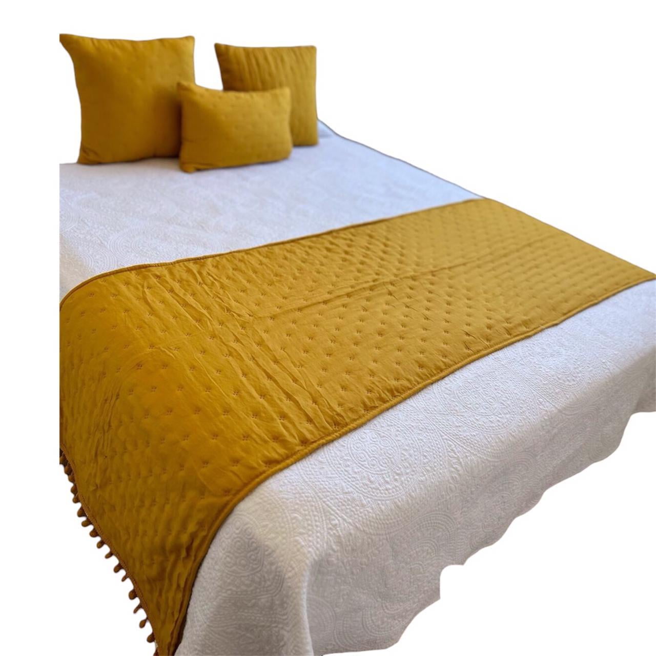 Todo Hogar Santiago De Chile - Set De Piecera Algodon Con Pom-pom + 2 Fundas 45x45