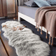 thumbnail image 3 of Alfombra Peluda Bajada de Cama color Gris Claro, 3 of 3