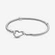 thumbnail image 1 of Pulsera Pandora Moments Cadena De Serpiente Con Cierre De Corazón Plata 17cm, 1 of 7