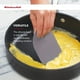 thumbnail image 3 of Juego de 2 raspadores KitchenAid Gourmet, color azul turquesa y gris tormenta, 3 of 3