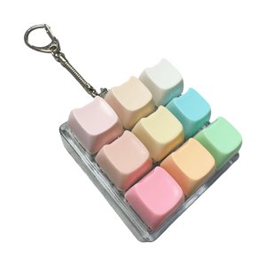Magideal - Juguete Antiestrés Con Teclado, Botón Mecánico Y Clicker Para Dedos. Llavero Con Teclado Y Juguete Antiestrés Con Sonido De Teclado Real Para Reducir Oso Arcoiris