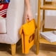 thumbnail image 3 of Piso Alzador Plegable 1 Resistente Peldaño Hasta 90 Kg Amarillo, 3 of 6