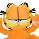 thumbnail image 4 of Colgante de ventana de peluche Kidrobot Garfield, 20 cm, relajado, 4 of 4