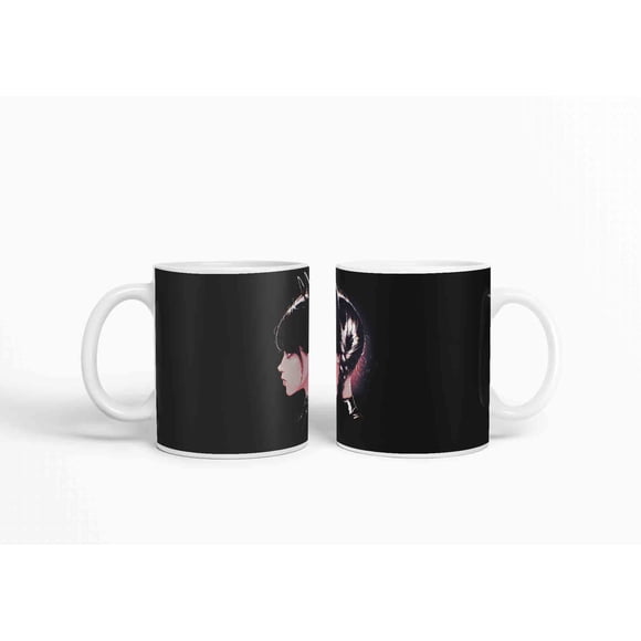 Taza Merlina Addams D6 (320ml)