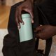 thumbnail image 2 of Taza de viaje Fellow Carter Move 473 ml con aislamiento al vacío, 2 of 6