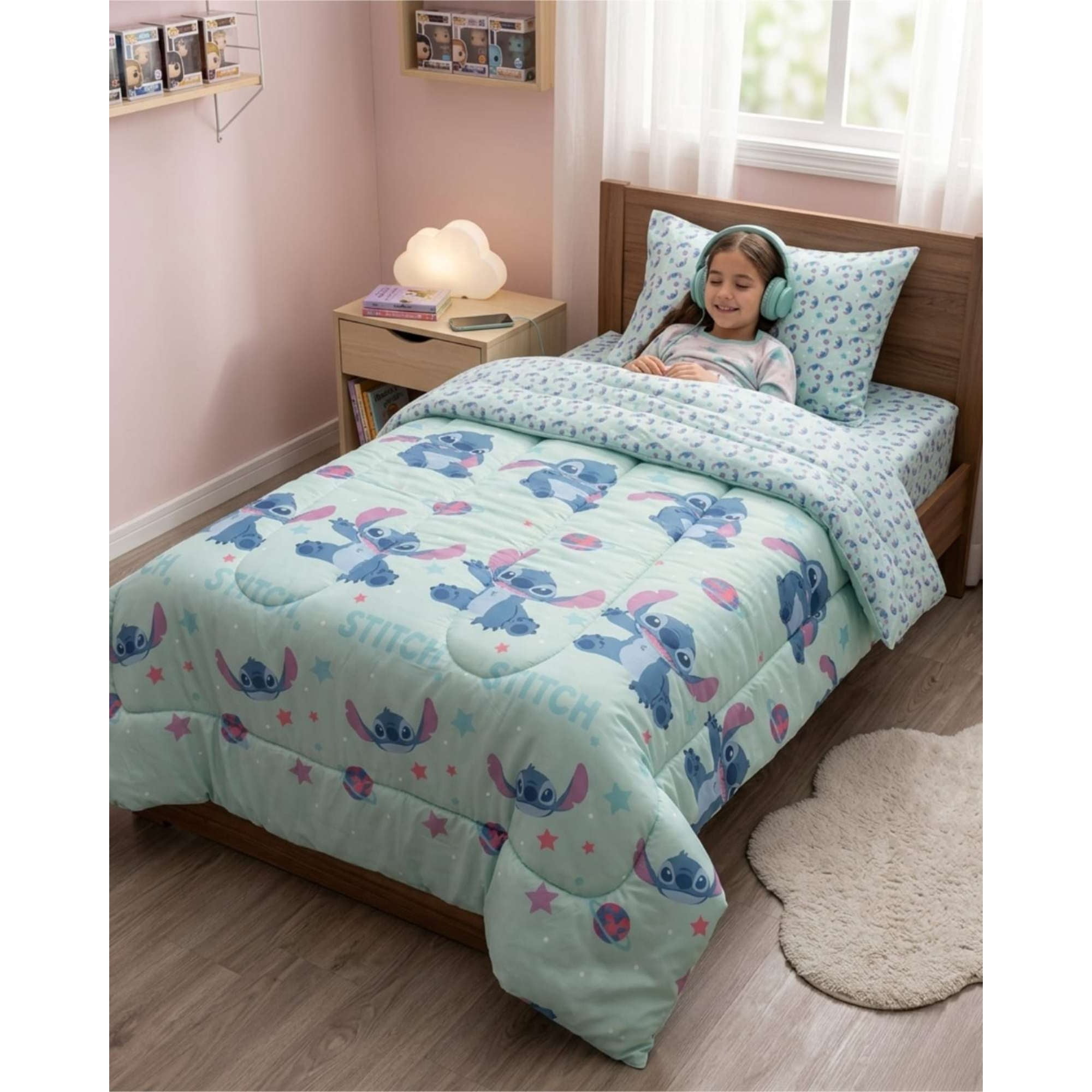 Todo Para El Hogar - Plumón Oficial Stitch Planeta 1.5 Plazas Con Funda
