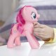 thumbnail image 4 of Toy My Little Pony Oh My Giggles Pinkie Pie de 8 pulgadas, 4 of 8