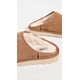 thumbnail image 3 of Bota UGG Classic sin cordones para hombre, de gamuza castaña con forro de lana, 3 of 5