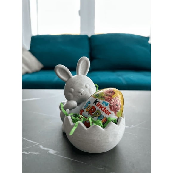 Bonito soporte para huevos Kinder Sorpresa (CLIP)