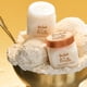 thumbnail image 3 of Set de regalo de ducha Tree Hut Mini Vanilla con exfoliante y mantequilla corporal, 3 of 7