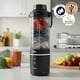 thumbnail image 1 of Oster Licuadora Portátil, GoMAX, 590 ml de Capacidad, para Smoothies, Negro, BLSTGFP-B20-000, 1 of 10