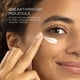 thumbnail image 3 of Sérum para ojos Medik8 R-Retinoate día y noche, 15 ml de vitamina A, 3 of 5