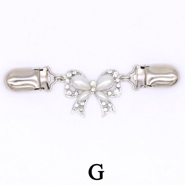 1pc Vintage Sweater Shawl Clip - Elegant Metal Brooch for Dresses, Cardigans, and Collars - Flower Pattern Design