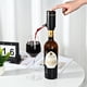 thumbnail image 3 of Conjunto de aerador y decantador eléctrico de vino 3 en 1 con base de soporte - dispensador automático de bomba, tubo retráctil y vertidor incorporado, regalo ideal para los amantes del vino, 3 of 3